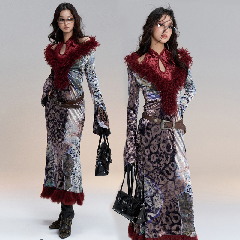 【10/20 20:00 New Product】“Feige Old Dreams” New Chinese-Style Faux Two-Piece Fur Collar Printed Fishtail Long Dress 【10/20 20:00 New Product】“Feige Old Dreams” New Chinese-Style Faux Two-Piece Fur Collar Printed Fishtail Long Dress