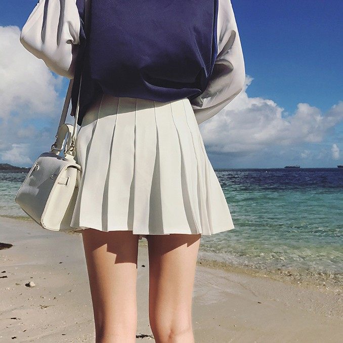 Pregnant women skirt summer short skirt small fresh Western style hakama 2022 new style outer wear support belly wide leg skirt pants tide