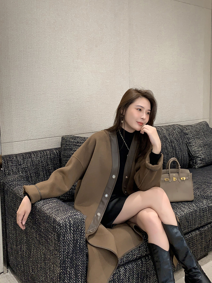 Sister K (K Sister Private) High branch full wool with scarves in large pocket for long version of big coat