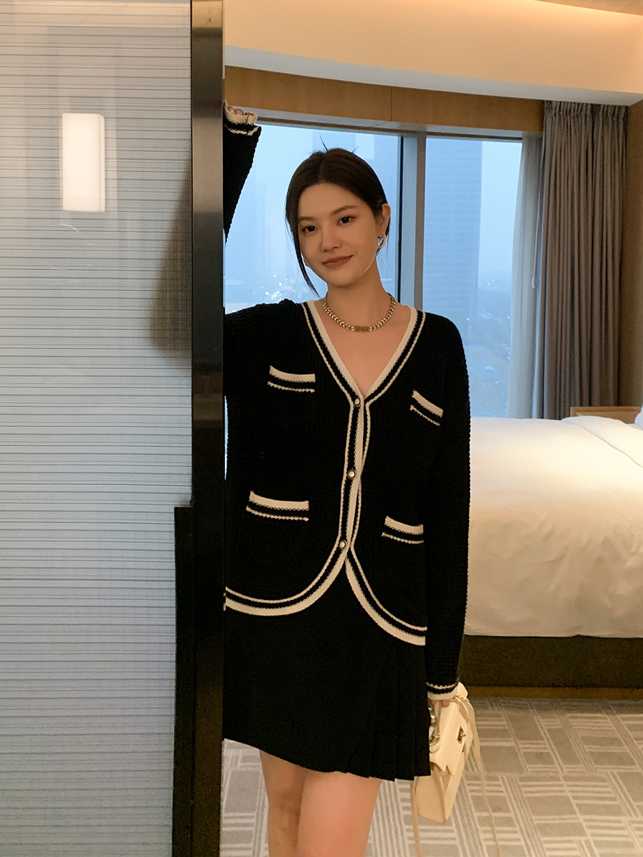 K Sister (small fragrant cardiovert) 28 Bebebe wool mixed spinning line Coloured small fragrant knit cardiovert woman