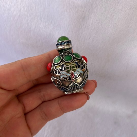 Антикварная медная посуда, старинные предметы, курительная трубка, коллекция из клошоне, практичные принадлежности для курения, мини-ингалятор для носа, портативный ручной предмет