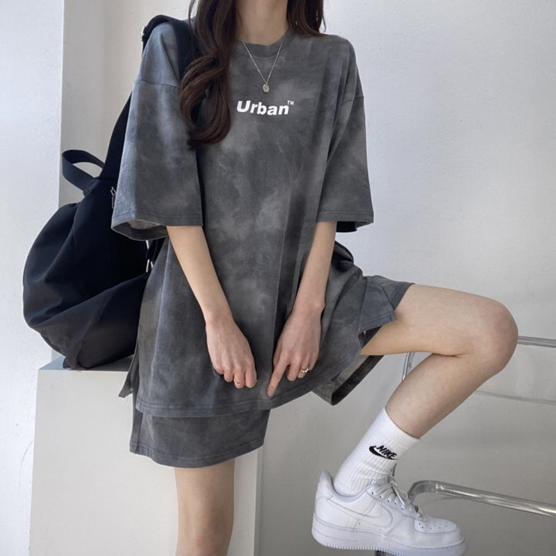 Casual Sports Suit Women Ins Tide High Street Original Juku Wind 2022 New Summer Loose Short Sleeve Shorts Two Sets