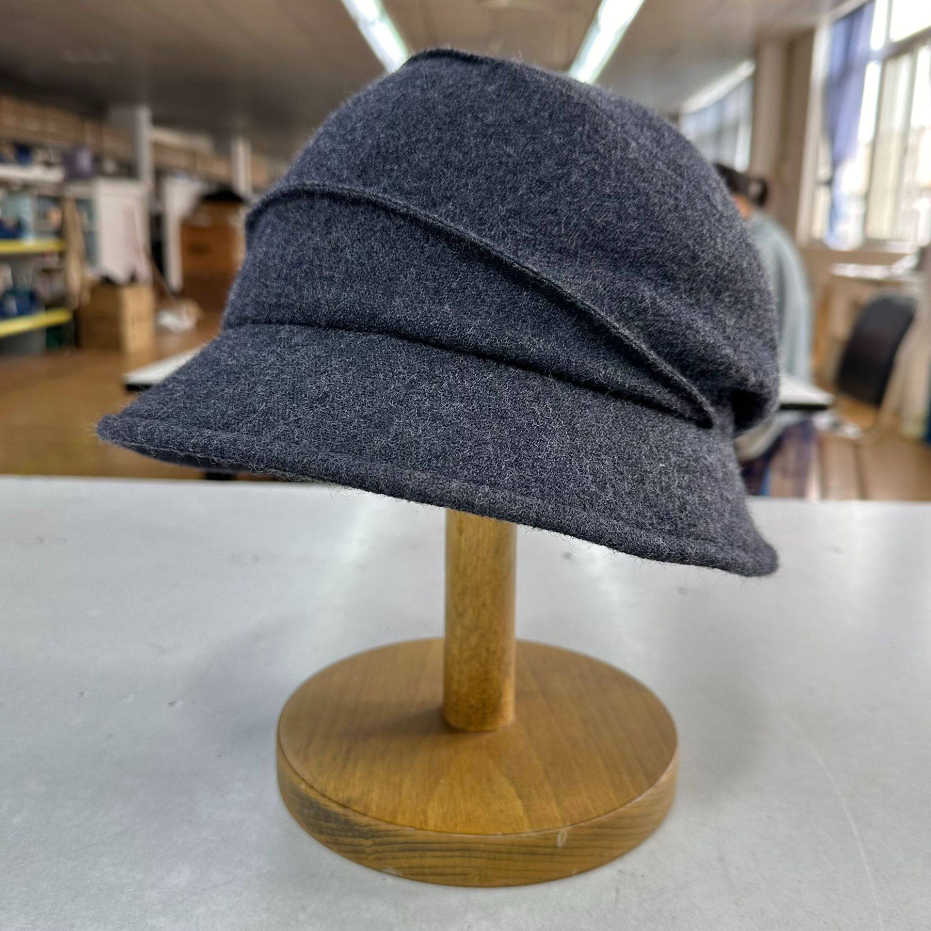 Factory Direct Sales Hat for Women 24 New Winter Casual Wool Warm Ear Protection Spiral Big Head Hat 24Aw-T020-1