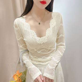 Autumn and winter low-cut short sheer lace top