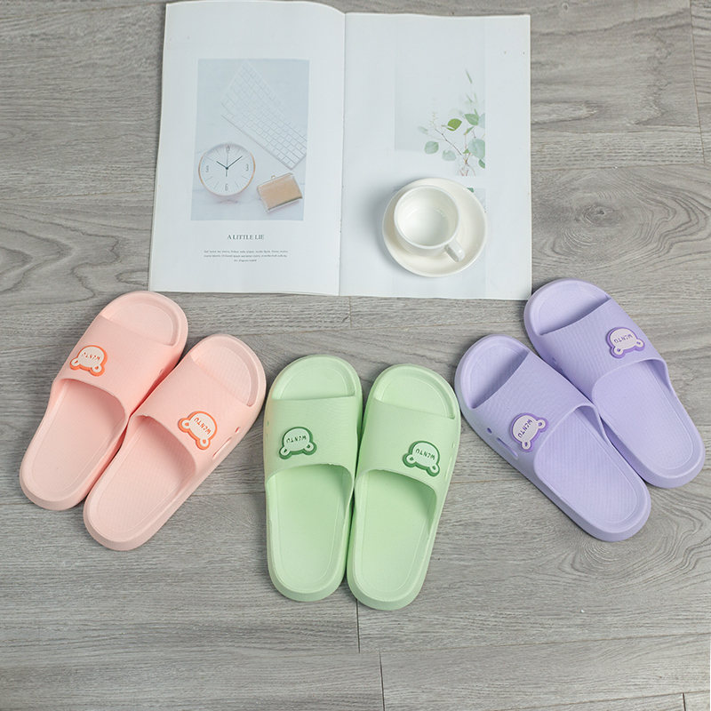 Vietnamese Natural Rubber Slippers, Original Imported, Summer Couple's Home Bathroom Soft-Soled Sandals, Non-Stinky Flip-Flops Vietnamese Natural Rubber Slippers, Original Imported, Summer Couple's Home Bathroom Soft-Soled Sandals, Non-Stinky Flip-Flops