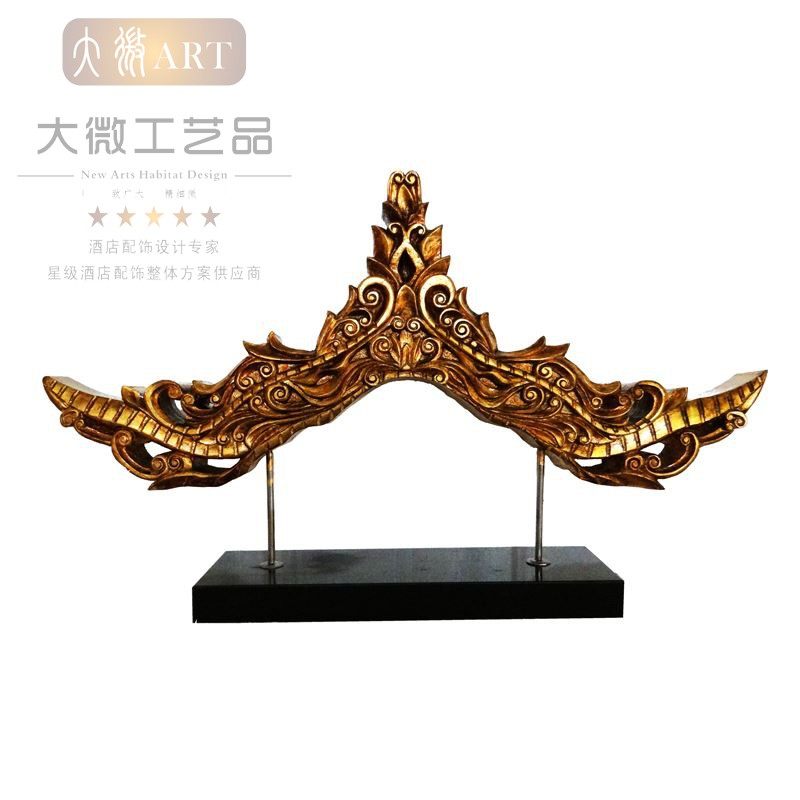 Southeast Asian Thai-style wood sculpture ornaments golden wood carving ornaments art countertop carving classical pure handmade fortune