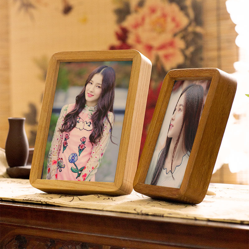 Rounded photo frame solid wood table children wash photo wedding photo frame custom gift exquisite high-end ornaments hanging on the wall