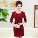 Váy cho phụ nữ trung niên mùa xuân và mùa thu trung niên kích thước lớn dài tay váy đáy váy mẹ cộng với phần dài nhung áo thun nữ trung niên