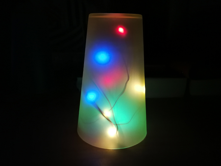 Juice Cup Dancing Cup Cup Ca khúc biểu diễn khiêu vũ Cup đặc biệt Sinh viên chống trượt Màu nhựa Prop Cup Round bình nước giữ nhiệt lock&lock