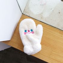 A smiley face to the face