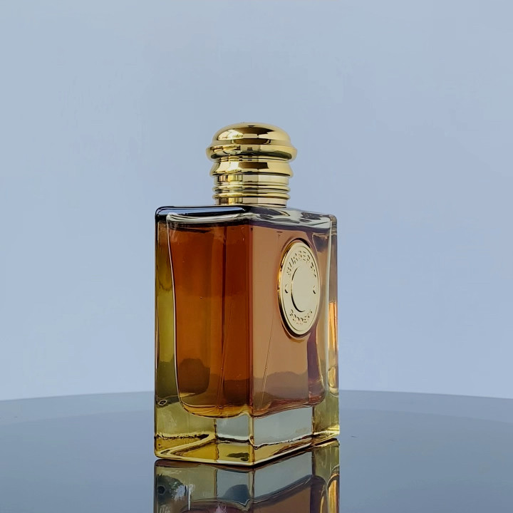 OFFICINE UNIVERSELLE BULY EAU TRIPLE IRIS DE MALTE 香水值得入手吗