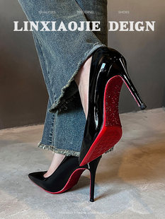 Красный фон на высоких кабгалстук-бабочкаах полный алмазов весна 2024 новый наконечник блестки Красивый обувь маленький рост черный отлично следовать обувь женская