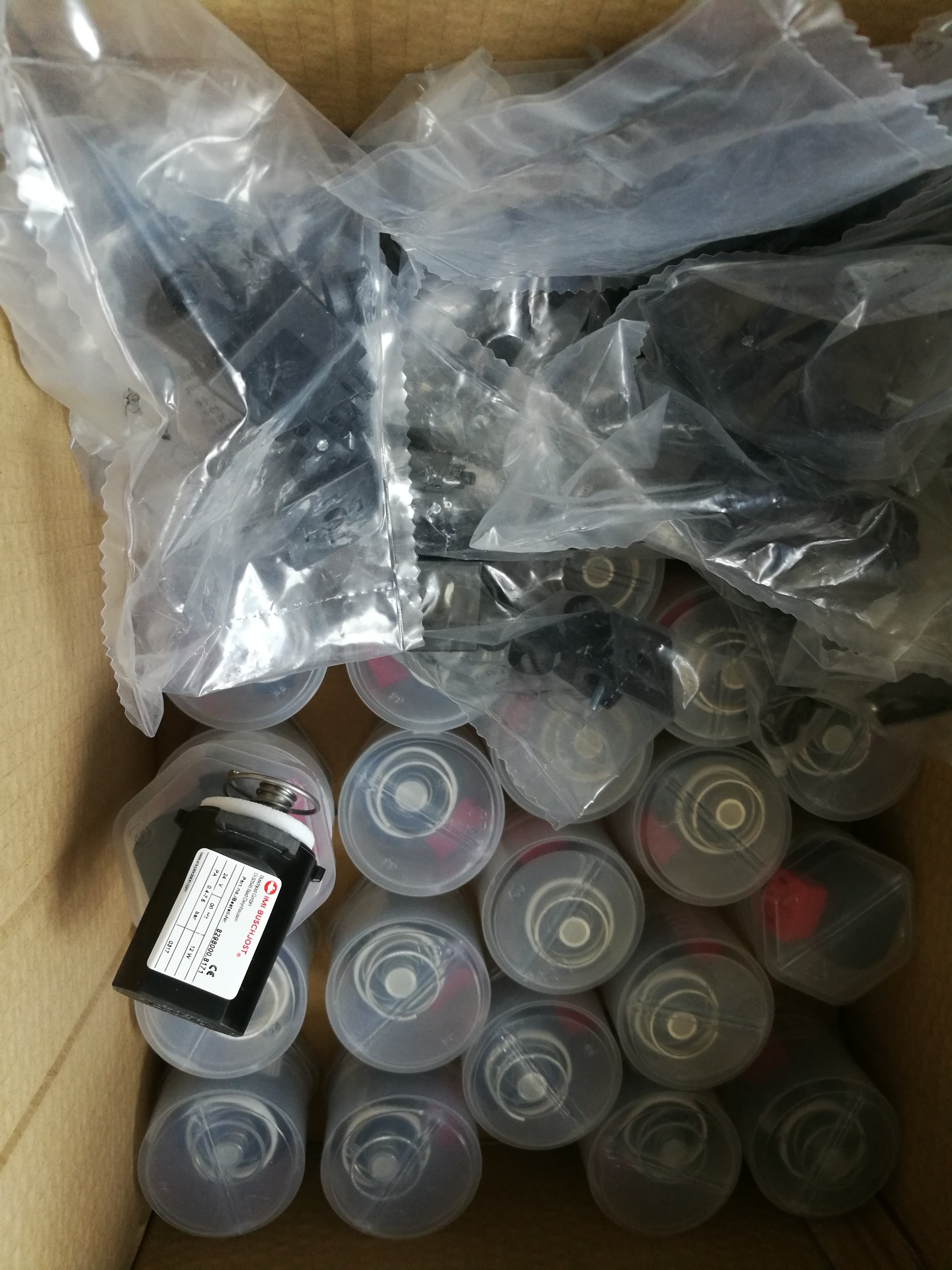 Imi Buschjost德国宝硕脉冲阀线圈8298000 8171 024 00 现货