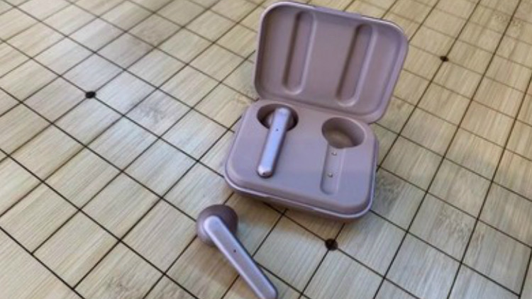 拒绝无声恐慌，完美音质尽在爱班