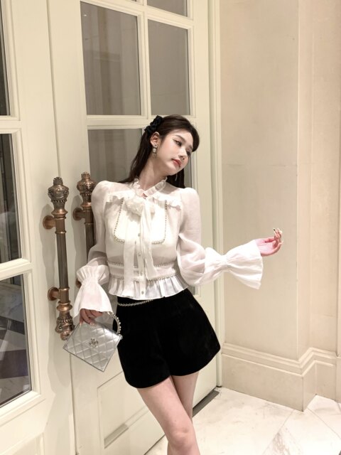 Hollin Palace-Style Rhinestone Chain Puff Sleeve Tencel Shirt for Women 2025 Spring and Summer New Style Noble Style Shirt Top for Women