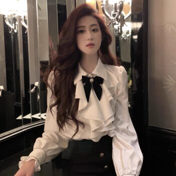 Hollin's Design-Focused, Niche Satin Bow-Tie Base Shirt for Women, Spring and Autumn French-Style High-End White Shirt