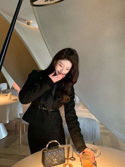 Hollinna Wool Small Fragrance Style Suit Skirt Women's Autumn and Winter 2025 New Elegant Waist Slimming Two-piece Set for Celebrities