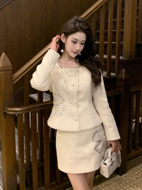 Hollinna New Chinoiserie Woolen Suit Skirt for Women Autumn and Winter 2025 New Elegant and High-End Two-Piece Set