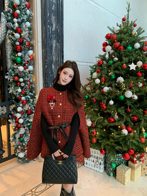 Hollin Tweed Cape Coat for Women, Autumn and Winter 2025 New Design, High-End Mid-Length Woolen Coat