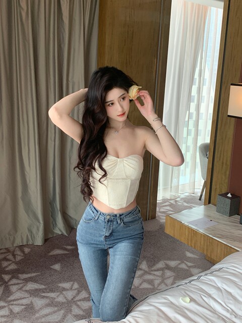 Hollin Hot Girl Lace Strap Tube Top Women's Summer 2025 New Sexy Wearing Bra and Slim-fitting Vest