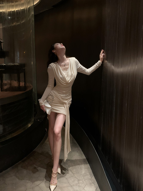 Hollin Ruffled Collar Mesh Dress for Women, Spring and Autumn Long-Sleeved with Ribbon, Waist-Cinching, Slimming, Elegant and Sexy Bodycon Dress