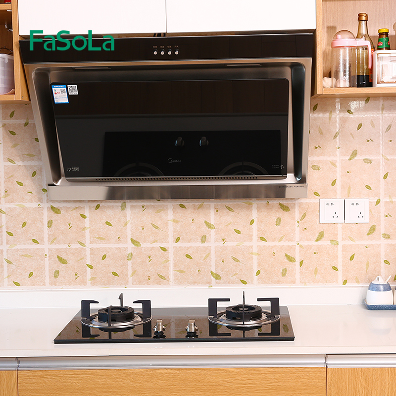 Japan kitchen anti-oil sticker wall with gas stove self-adhesive cabinet hearth with new 2020 fresh and transparent thickening