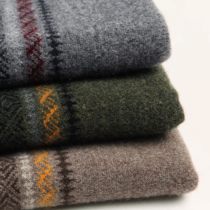 100% áo len cashmere nguyên chất nam áo len cổ tròn dày Ordos thành phố trung niên lỏng lẻo đan đáy áo khoác bomber