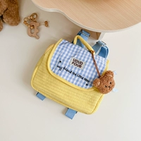 Небольшие желтые модели отправляют подвески