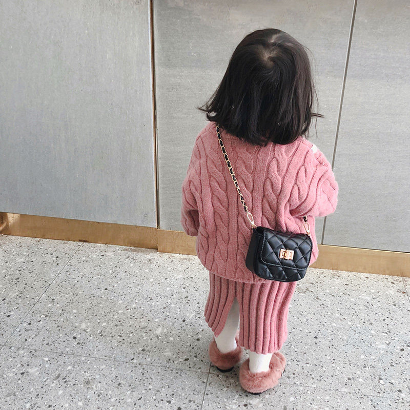 Children's inclined carry 2022 popular small fragrance girl baby mini chain single shoulder bag cute change wallet