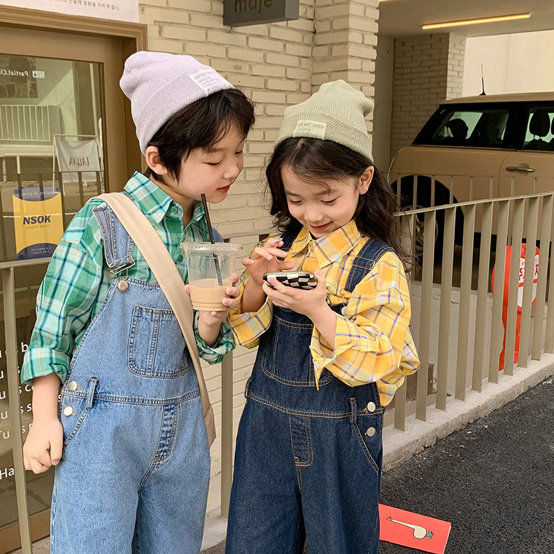 Boys and girls holding baby bag pants spring and autumn children's new Western style all-match jumpsuit boys spring Korean casual pants