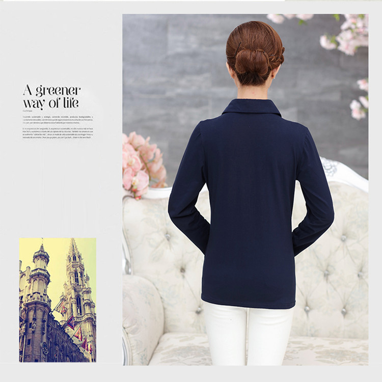 Áo thun nữ dài tay trung niên 40-60 tuổi Áo mẹ cotton mùa xuân và mùa thu mặc áo sơ mi thêu hoa trung niên áo vest nữ trung niên