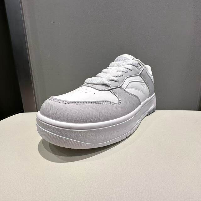 Anta Men's Sneakers Classic Retro Casual Shoes 2025 Summer New Breathable Thick-Soled Sports Shoes 112538015