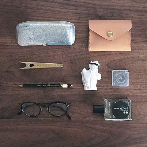 Novfinegoods manual Made in Italy Primrose Tannic Leather Zero Wallet Card Bag Spot