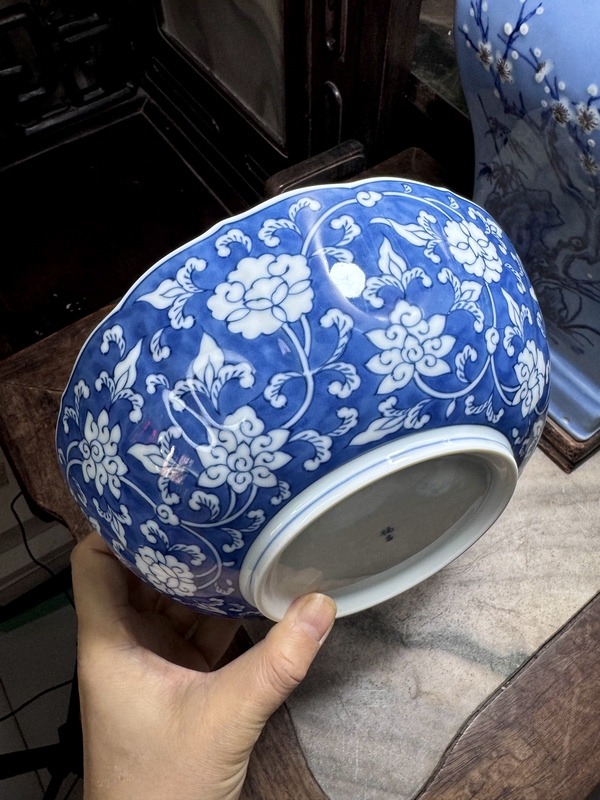Japanese Kusan, Ping'An Jujiji, Xuefeng, Blue and White Multicolored Landscape, Floral and Bird Pattern, Extra-Large Bowl, Large Bowl, Tea Bowl, Brush Washer Japanese Kusan, Ping'An Jujiji, Xuefeng, Blue and White Multicolored Landscape, Floral and Bird Pattern, Extra-Large Bowl, Large Bowl, Tea Bowl, Brush Washer