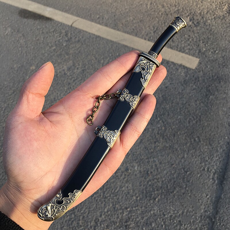 Dragon Springs City Pocket Small Sword Short Knife Mini Treasure Sword Soldier Weapon Furnishing Decoration Gift Decoration Gift Han sword unopened