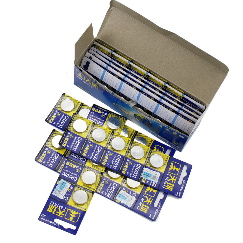 Hot pin CR2032 button BATTERY COMPUTER MOTHERBOARD 3V BATTERY COMMS REMOTE Thermometer Electronics 1 8 Yuan 5