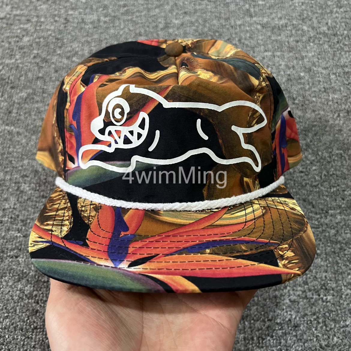 Кепка с плоским полем BBC ICECREAM Flying Dog Visor
