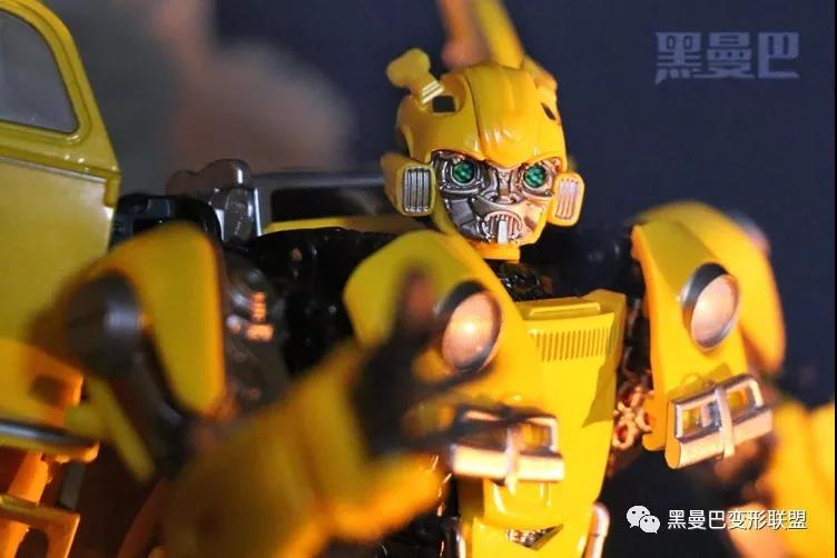 Black Mamba LS07 Beetle Transforming Đồ chơi Phiên bản kim cương Car Man Model Bumblebee Movie Spot - Gundam / Mech Model / Robot / Transformers mua mô hình gundam