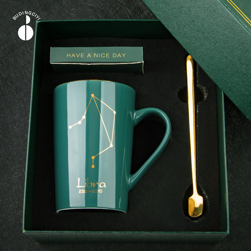 Creative sign ceramic cups with cover teaspoons of male and female students move home coffee cup, valentine keller cup