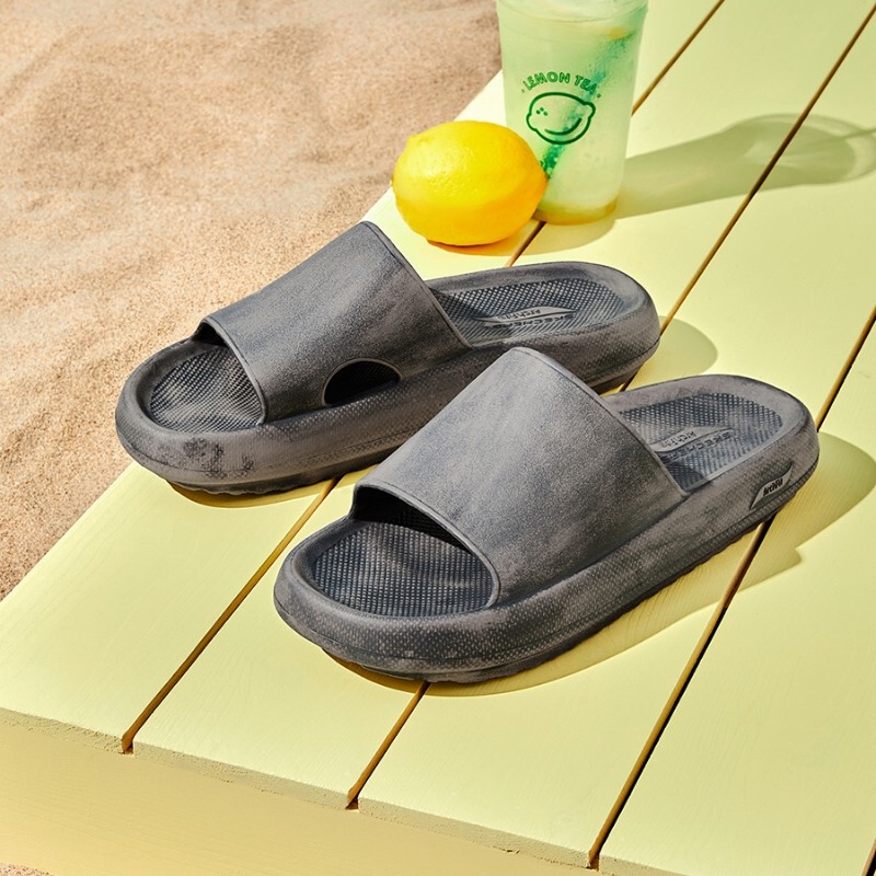 Skechers Official Men's Sports Slippers New Summer Lightweight Casual Sandals Are Breathable and Comfortable Skechers Official Men's Sports Slippers New Summer Lightweight Casual Sandals Are Breathable and Comfortable