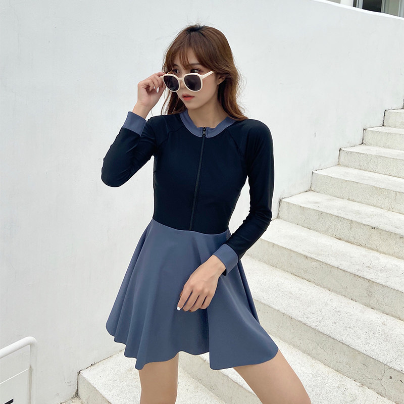 Tao Yu Korea in conservative swimsuit girl long sleeved student girl sports slim in 2022 new