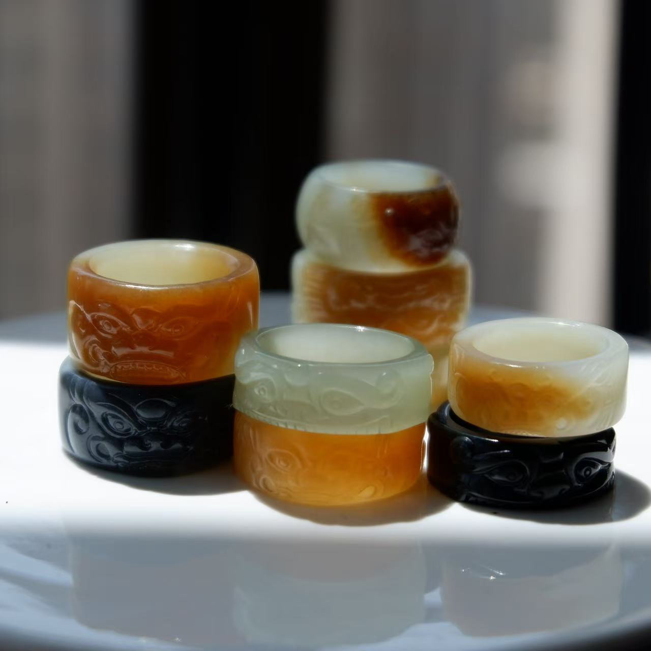 和田玉手工雕刻雕花仿古兽面戒指💍扳指如何选择？2025年原创设计新品大赏