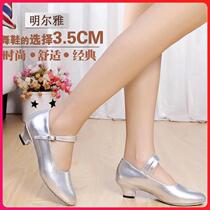 Latin dance shoes for women silver square dance shoes modern dance shoes soft-soled dance shoes performance shoes Xinjiang Uighur silver heels