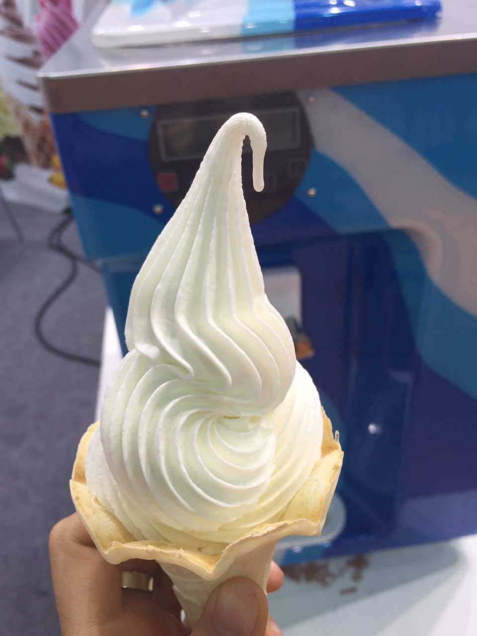 100 WTO new ice cream machine discharge mouth KFC Hokkaido with the same molding cap-Taobao