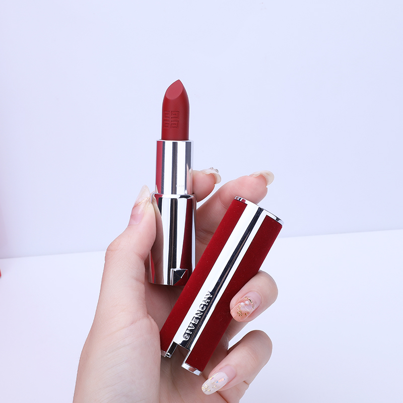 GIVENCHYGIVENCHY small sheep leather lipstick with red beauty fried velvet N37 306333 Christmas limited N28 matt