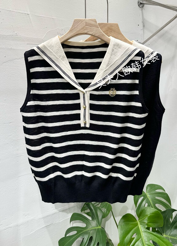 Fashionable Navy Collar Striped Sleeveless Knit Top for Women 2026 New European Style Slimming Versatile Age-Reducing Korean Style Elegant Top