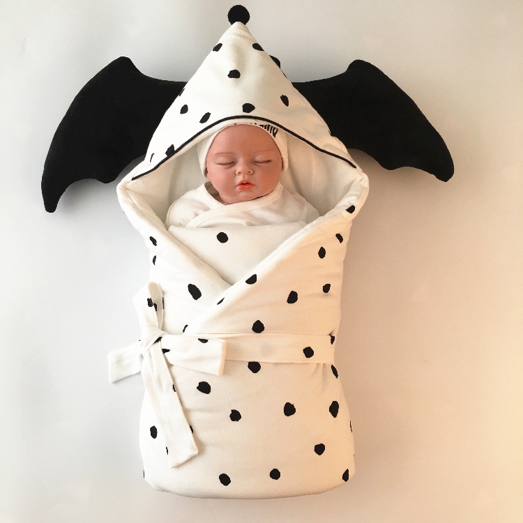 Baby black polka dot newborn graffiti spring and summer multi-function bag autumn and winter detachable swaddling hug quilt