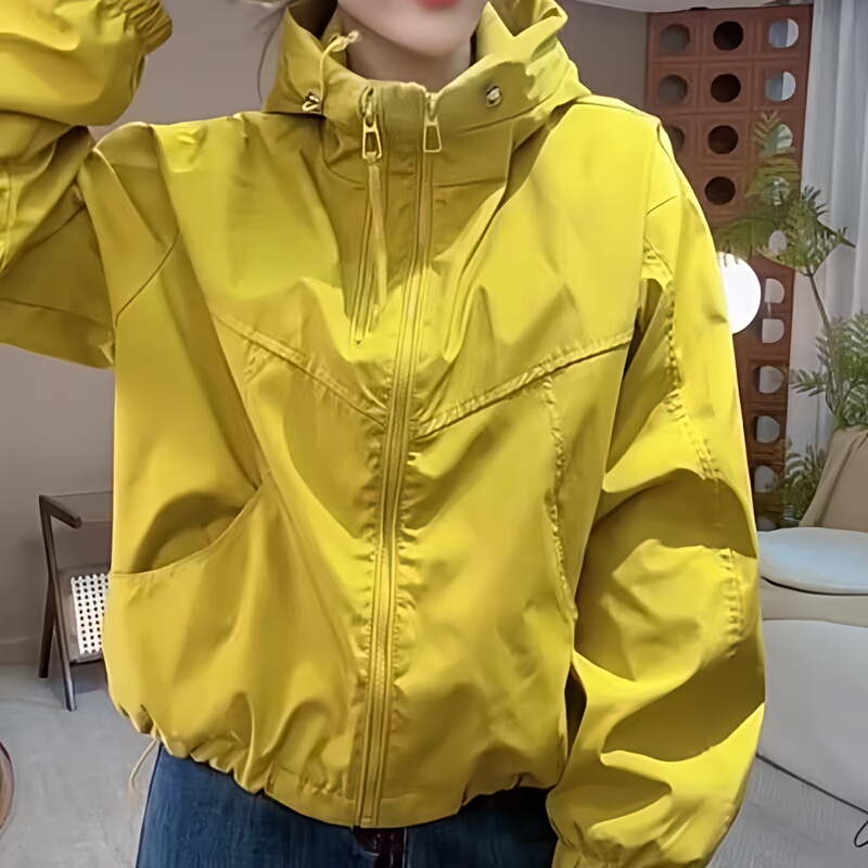 Spring and Autumn Lightweight Jacket for Women, Short Style, Outdoor Sports, Windproof, Waterproof, Mountaineering Jacket, Versatile for Petite Figures Spring and Autumn Lightweight Jacket for Women, Short Style, Outdoor Sports, Windproof, Waterproof, Mountaineering Jacket, Versatile for Petite Figures