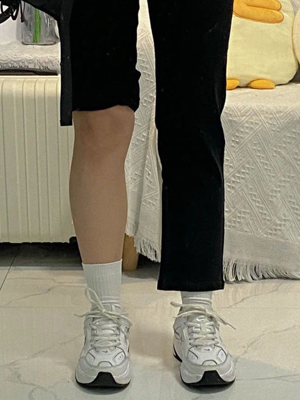 Black Straight-Leg Jeans for Women, New Plus-Size Elastic Pants That Cover the Hips, Slimming, Pear-Shaped Body, Versatile Cropped Pants Black Straight-Leg Jeans for Women, New Plus-Size Elastic Pants That Cover the Hips, Slimming, Pear-Shaped Body, Versatile Cropped Pants