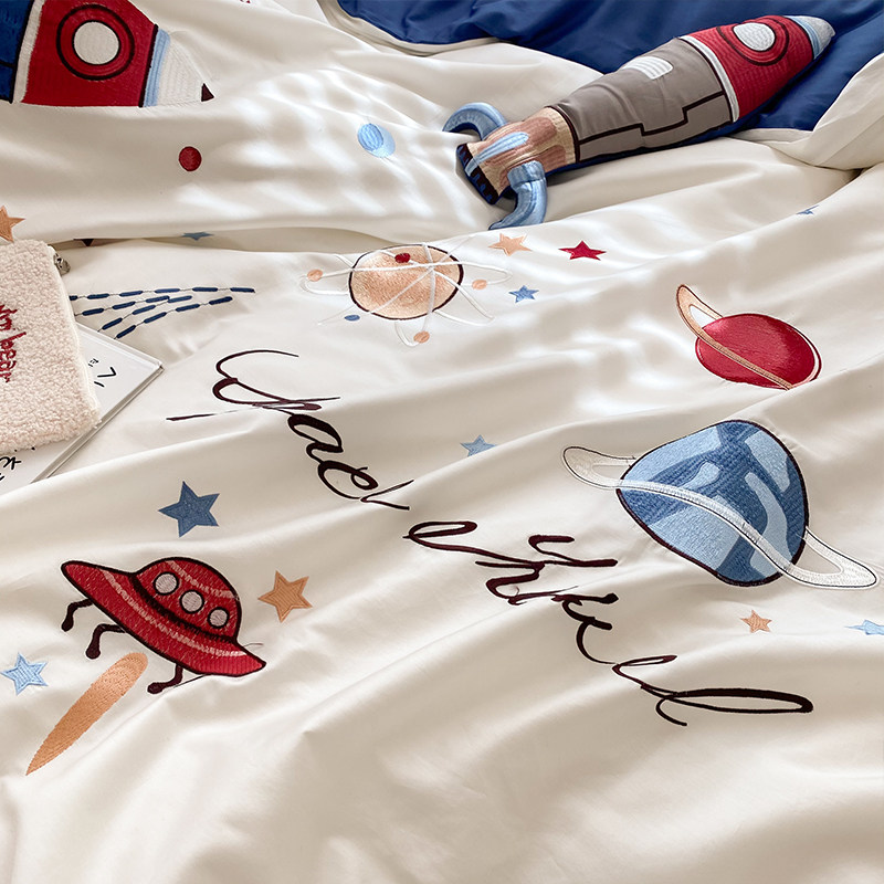 Комплект постельного белья из 100% хлопка с вышивкой для мальчиков, космическая тематика с ракетами, синий цвет, 4 предмета